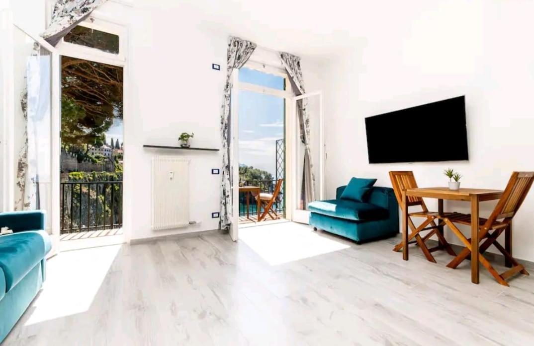 Pieve Ligure A Picco Sul Mare Con Piscina Villa Regina Eksteriør bilde