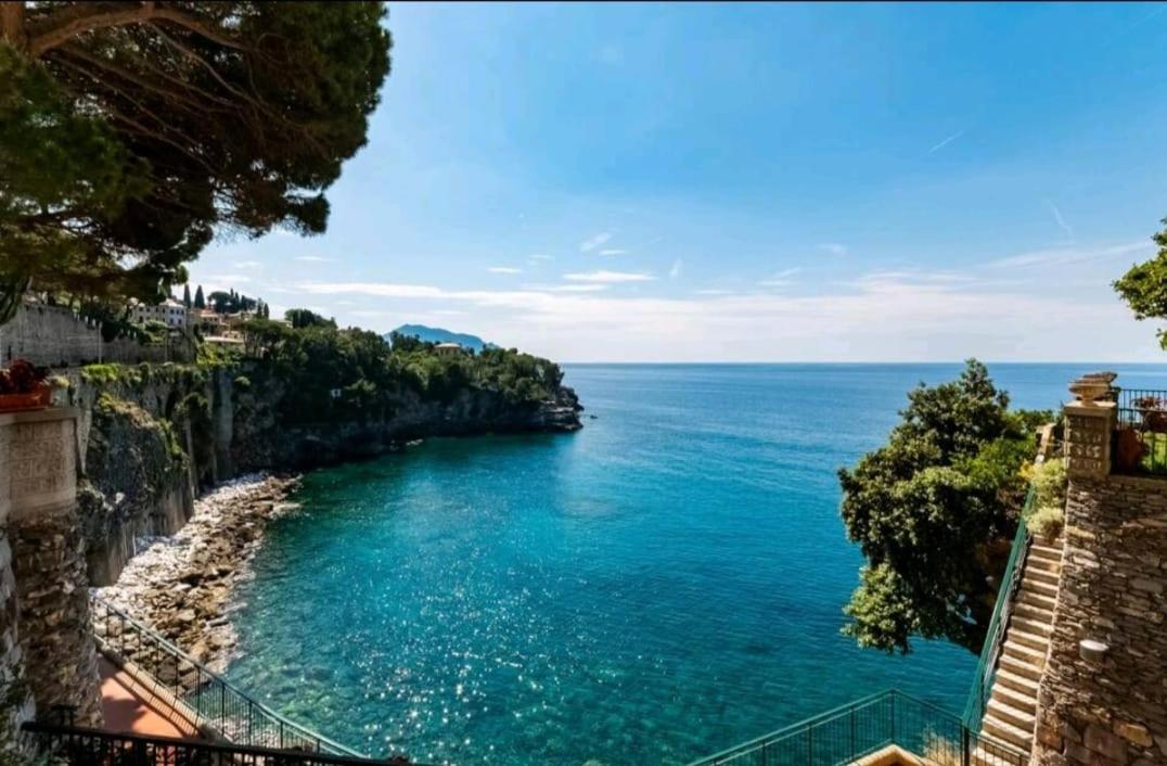 Pieve Ligure A Picco Sul Mare Con Piscina Villa Regina Eksteriør bilde